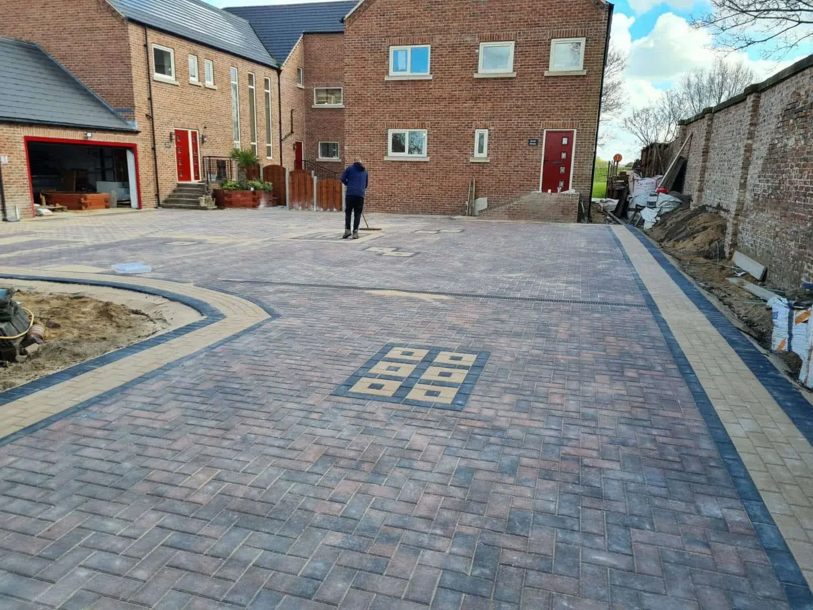 Gallery — C&L Landscaping & Driveways